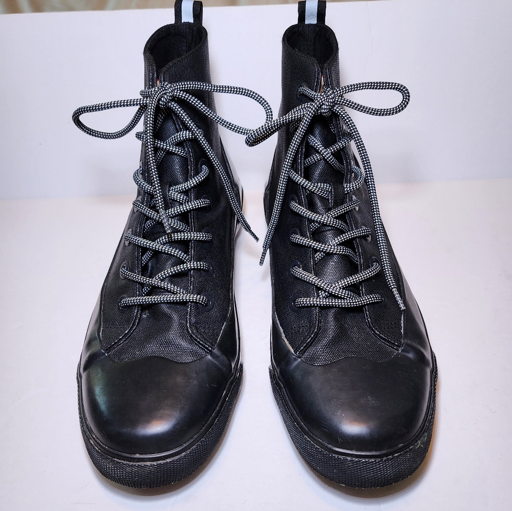 Hunter Black High-Top Women's Shoes - Picture 4 of 9